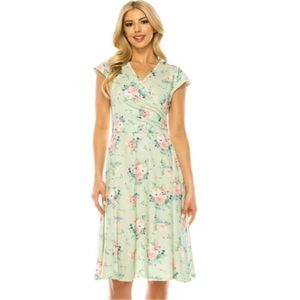 Chic Mint Floral Midi Dress